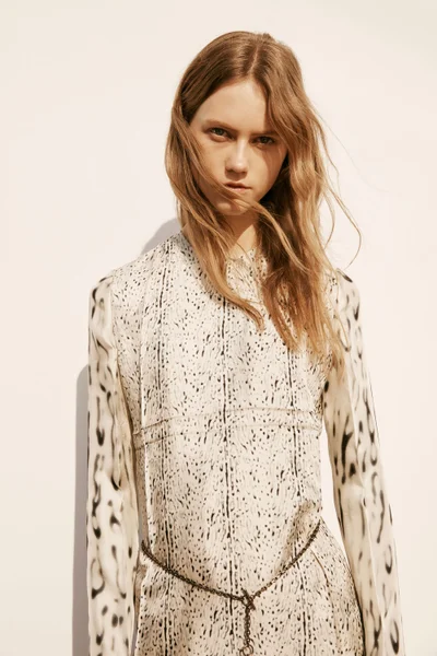 Look 4